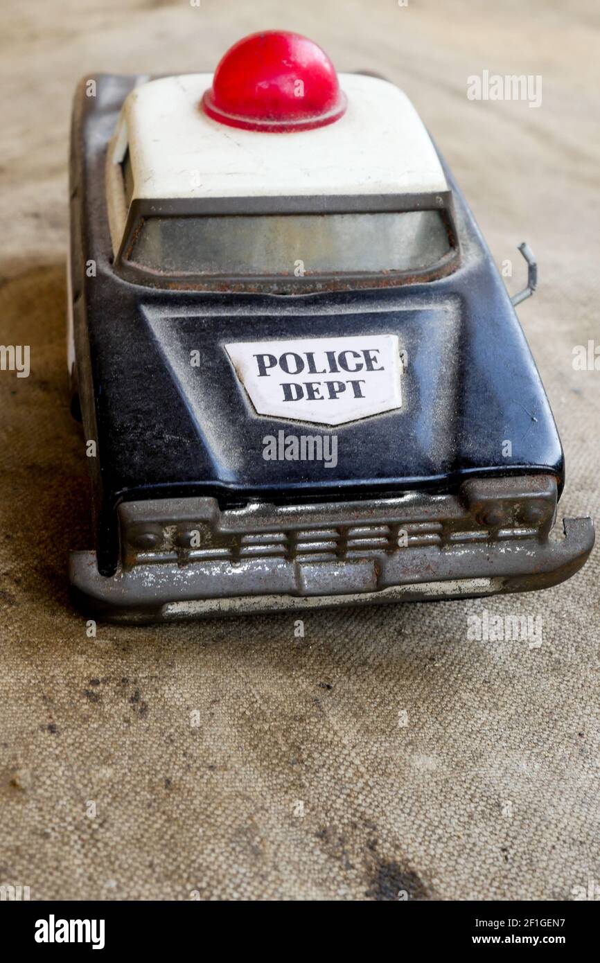 Toy police car hi-res stock photography and images - Page 11