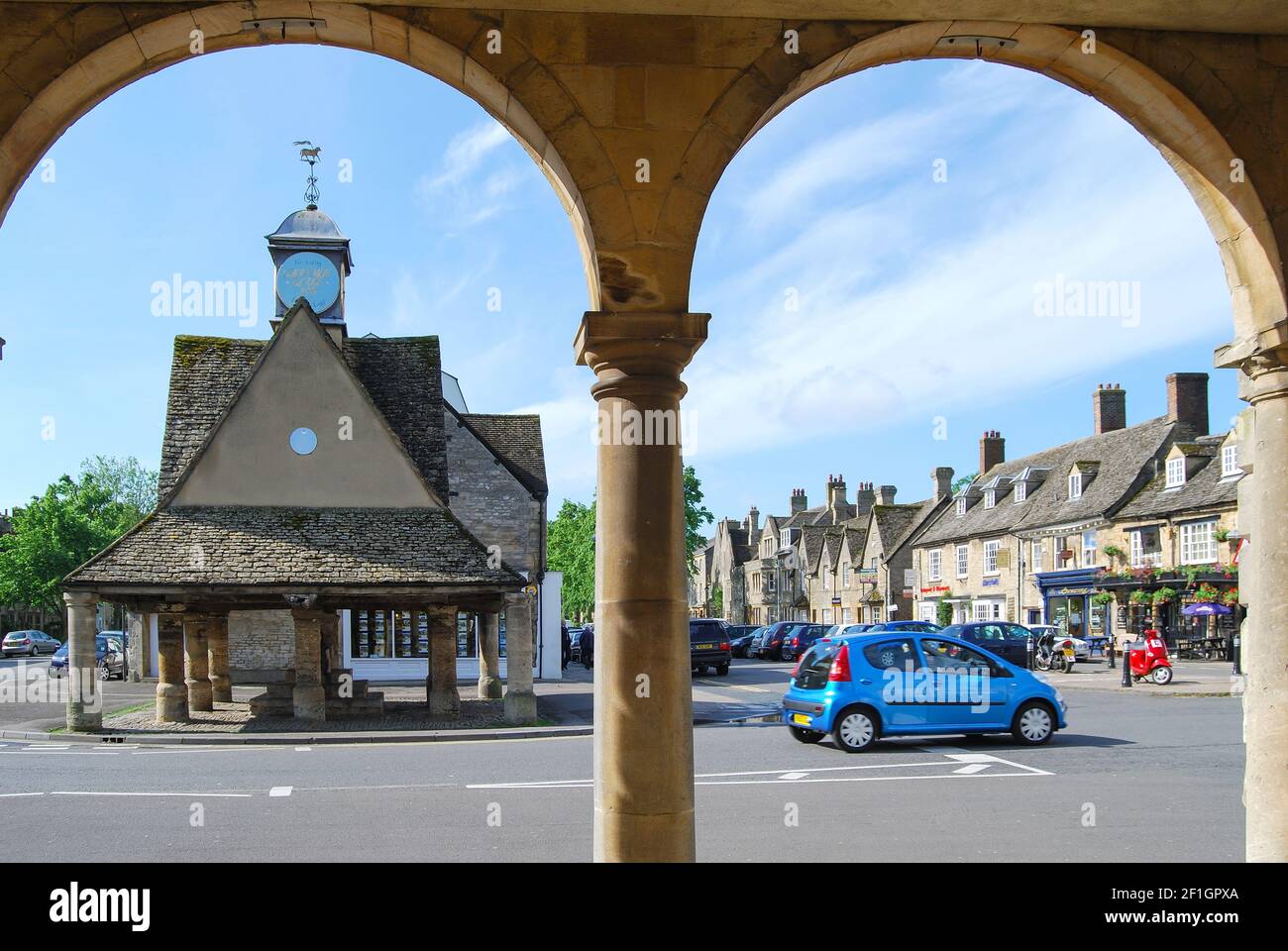 Medieval Buttercross, Market Square, Witney, Oxfordshire, England