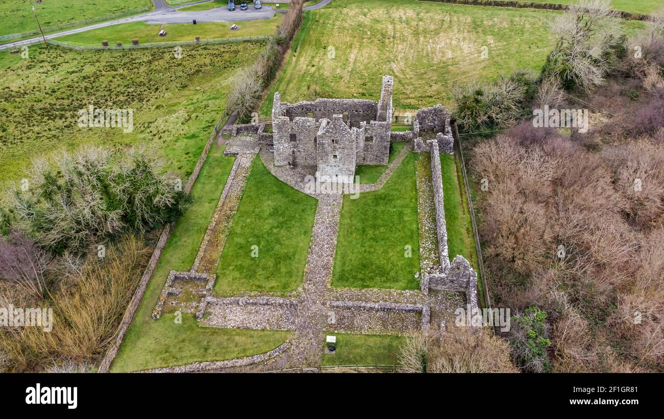 Enniskillen, Northern  Ireland - Feb 27, 2021:  The Ruins of Tully Castle on the shores of Lough Erne Stock Photo