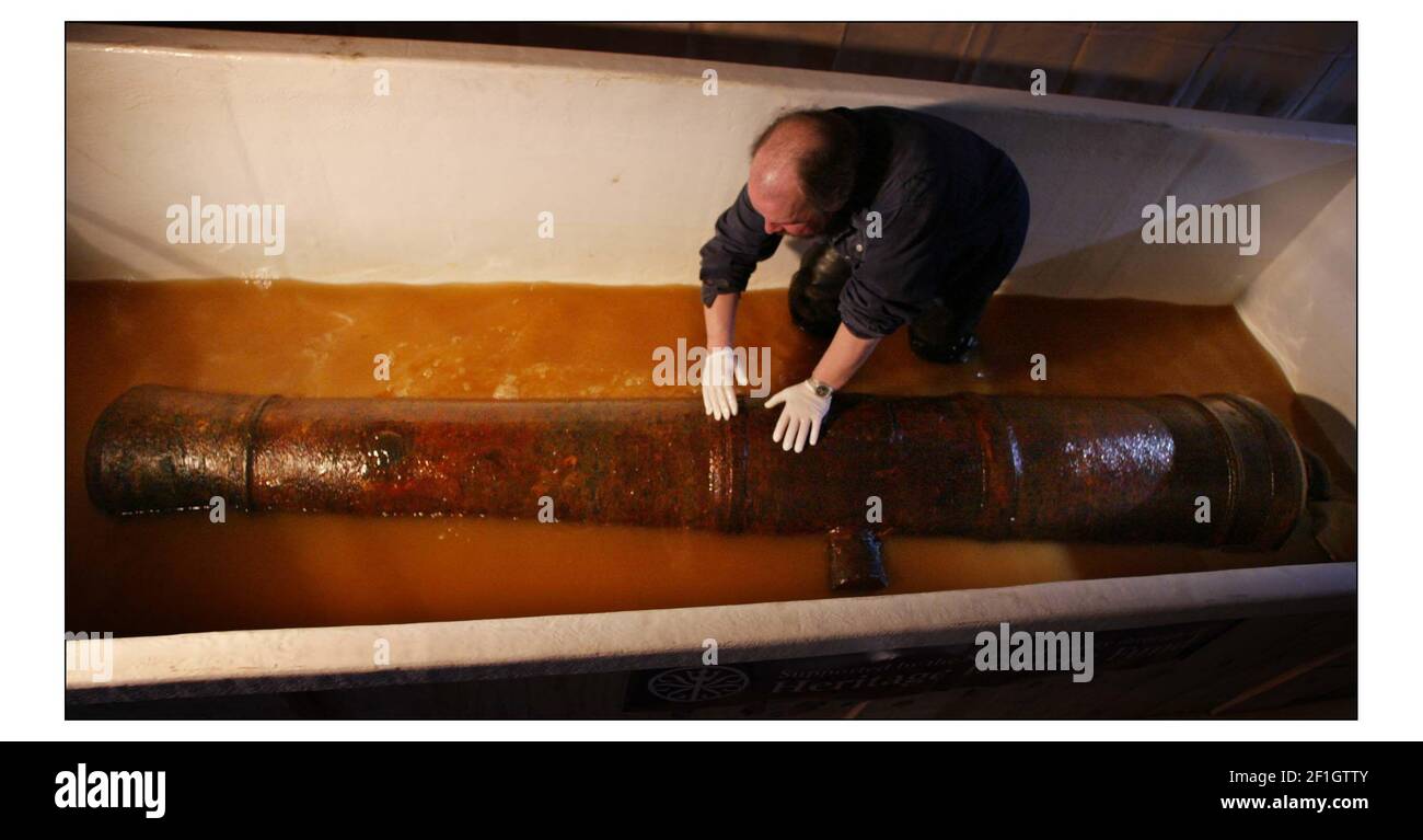 Michael Cates director, Ramsgate Maritine Museum dooing conservation work on a 23-pound Demi-canon, Prince Rupert Patent found in 2000 at Goodwin Sands, The gun was found on the Royal navy's ship the Stirling Castle sunk in 1703.pic David Sandison 26/3/2004 Stock Photo