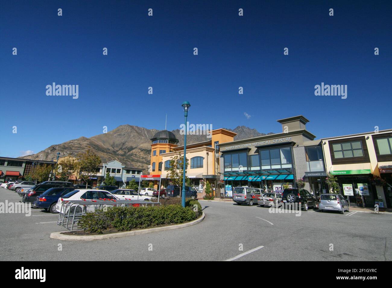 Hawthorne drive hires stock photography and images Alamy