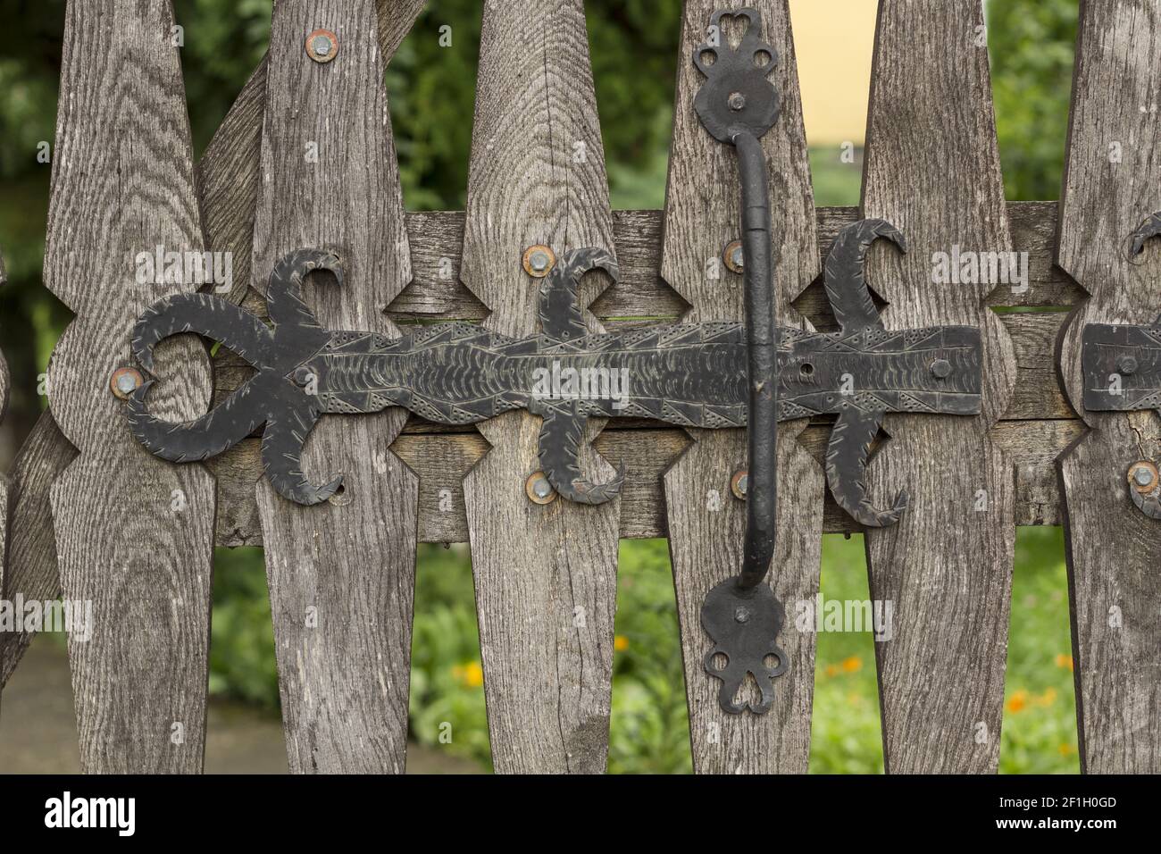 Forged hinge hi-res stock photography and images - Alamy