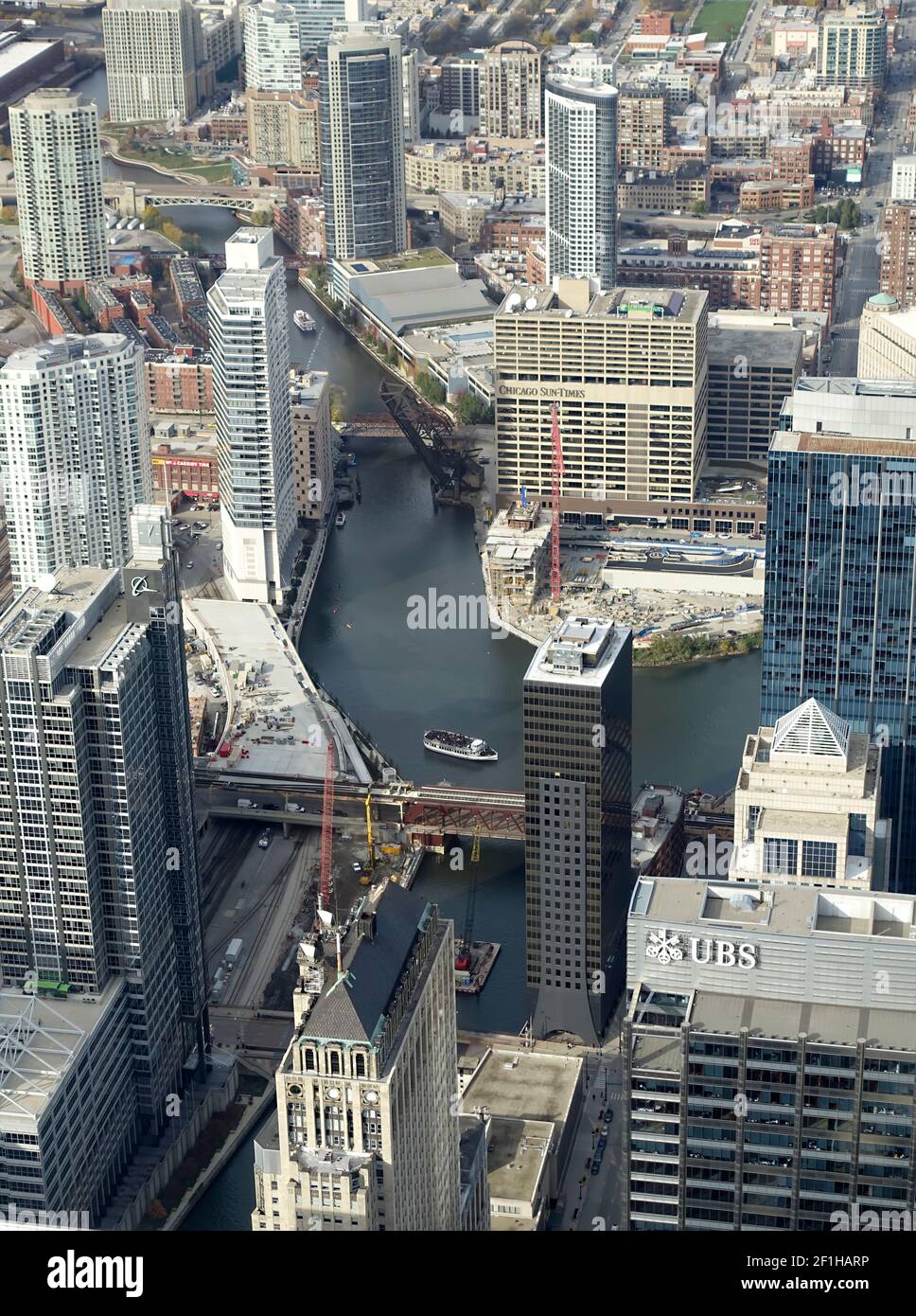 Chicago river and Chicago, Illinois, USA Stock Photo