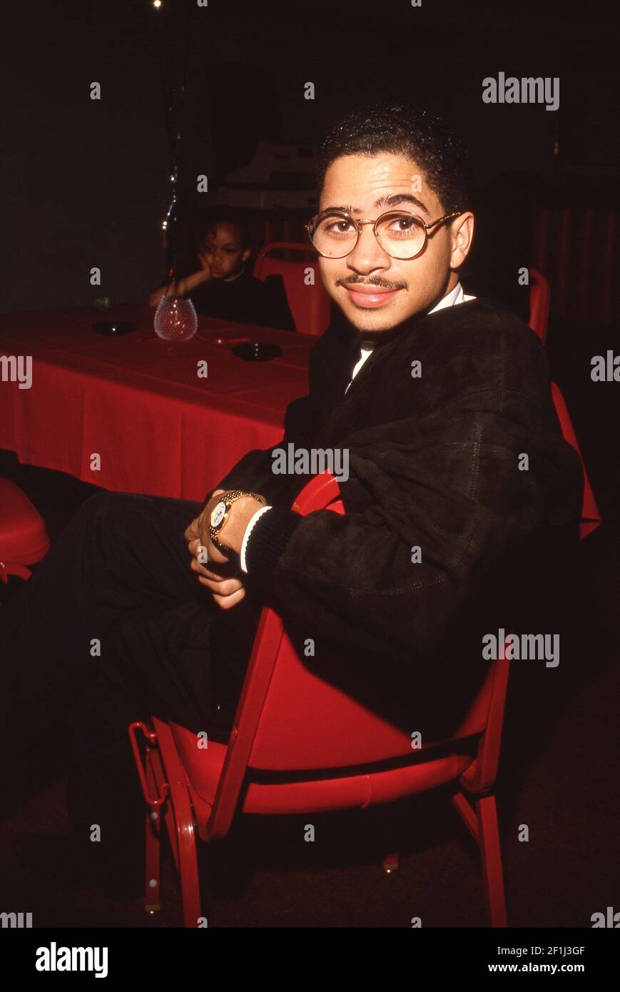 Darryl Bell Gay - Darryl Bell Height – How He Measures Up In Hollywood
