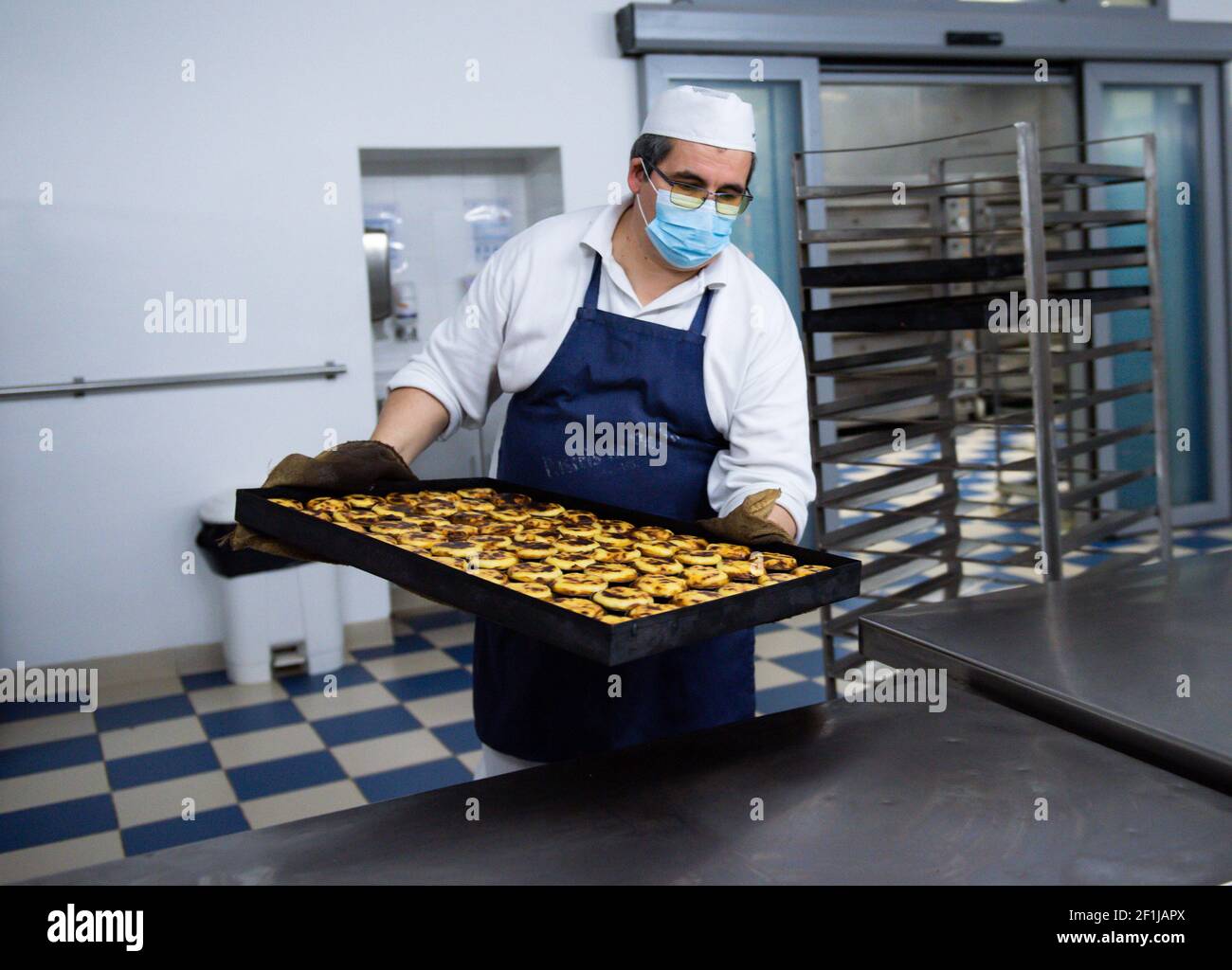 Lisbon, Portugal. 18th Feb, 2021. Baker, Paul Martins takes the