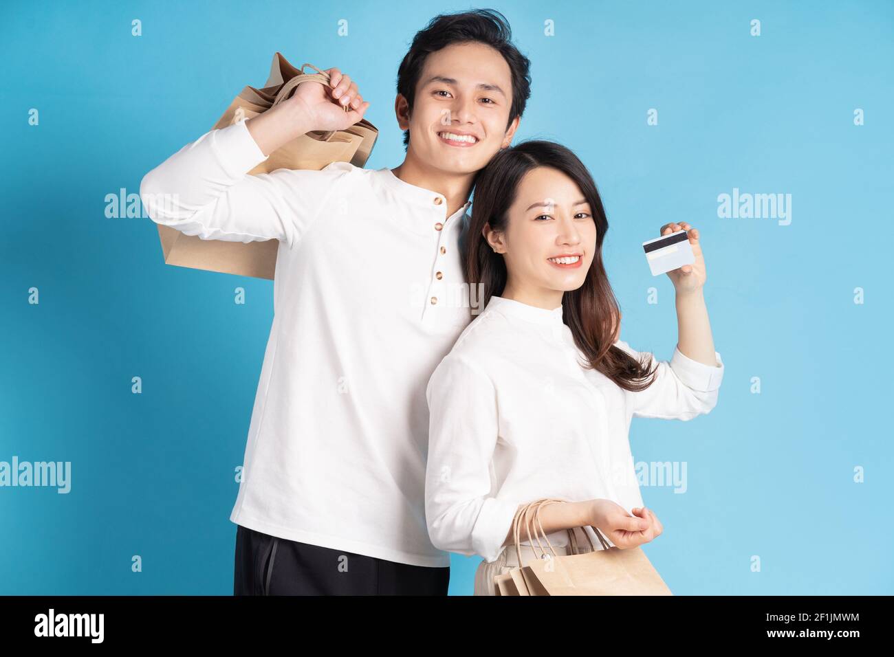 Asian chinese girl going shopping hi-res stock photography and images ...