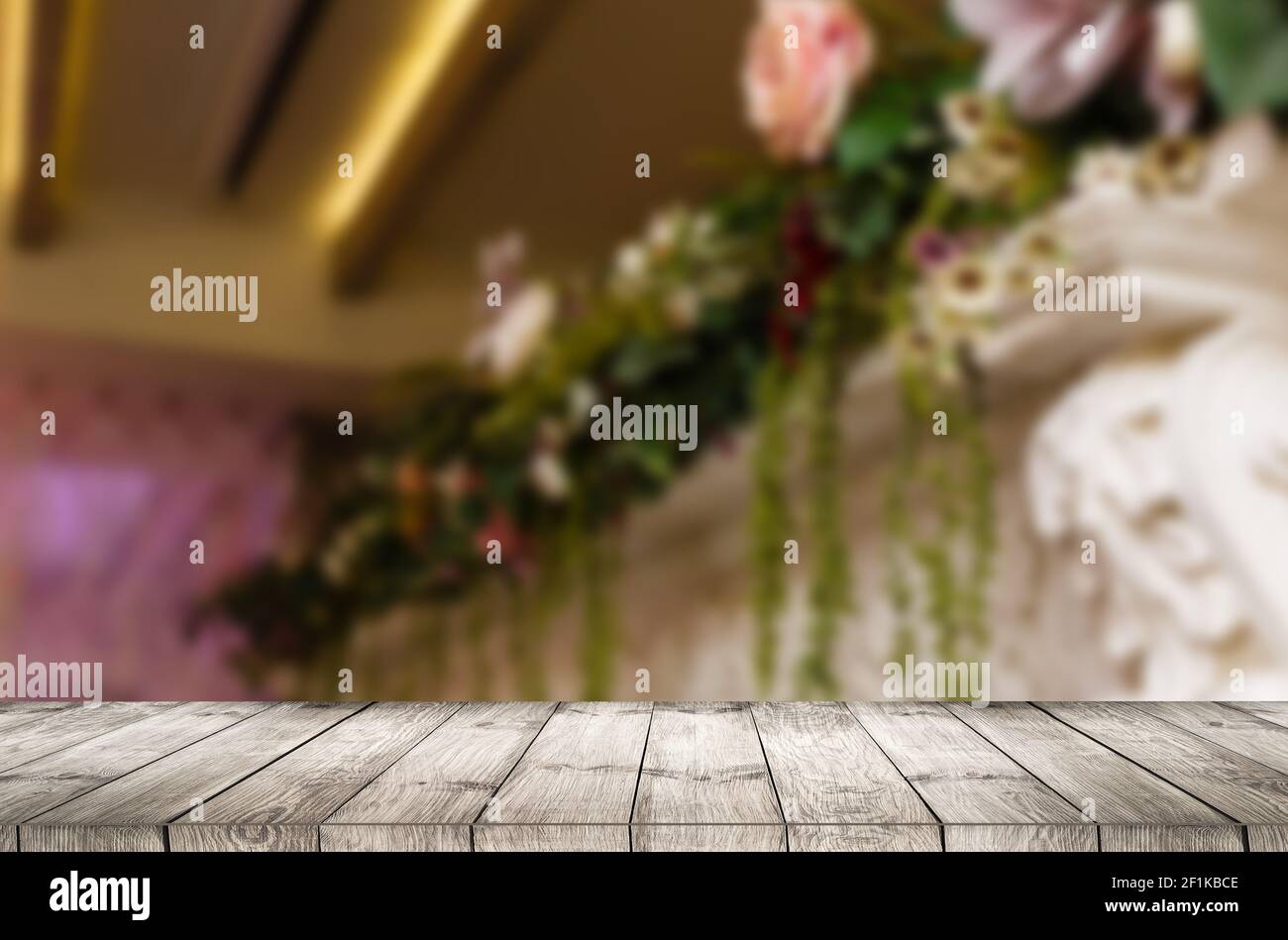 Wooden table and blur restaurant background Stock Photo - Alamy