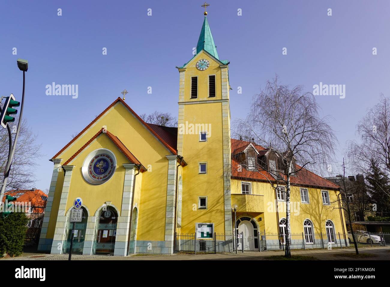 Kirche Priorat St. Petrus Berlin, Priesterbruderschaft St. Pius X
