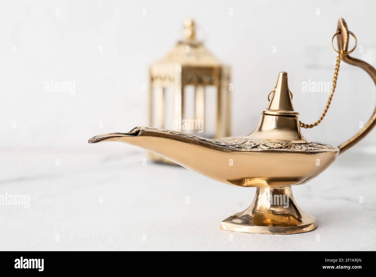 Aladdin shop lamp light