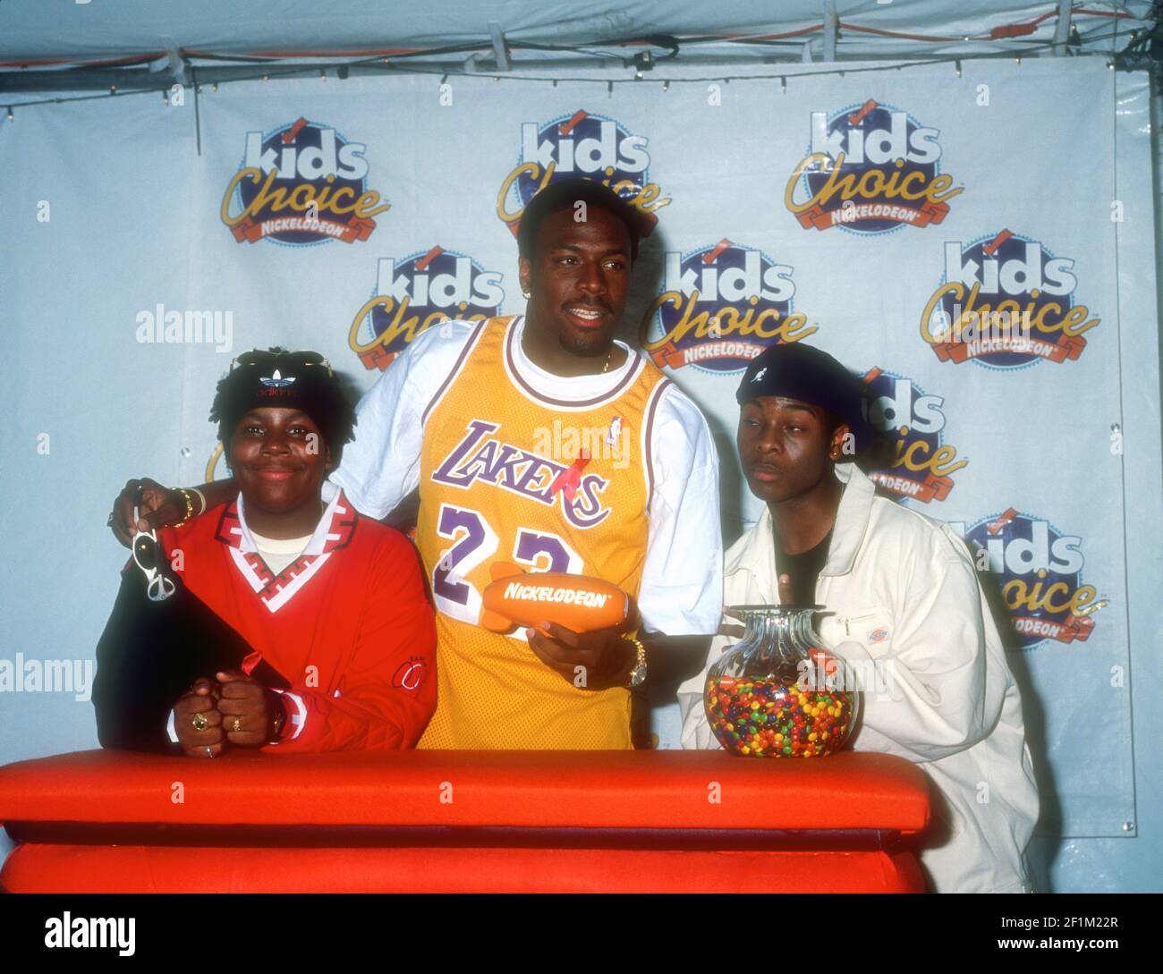 Universal City, California, USA 11th May 1996 (L-R) Actor Kenan Thompson,  actor Nick Cannon and actor Kel Mitchell attend the Ninth Annual  Nickelodeon's Kids' Choice Awards on May 11, 1996 at Universal, image size:1300x1089