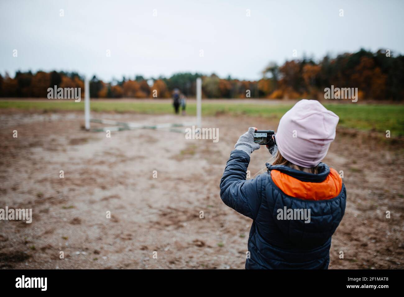 Girl animals hi-res stock photography and images - Alamy