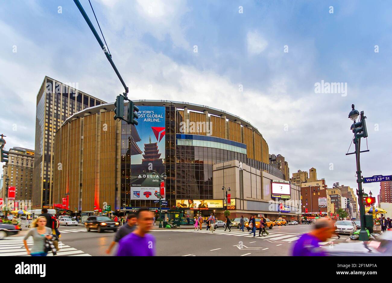 Madison Square Garden on 33rd Street in Manhattan, New York, USA Stock ...