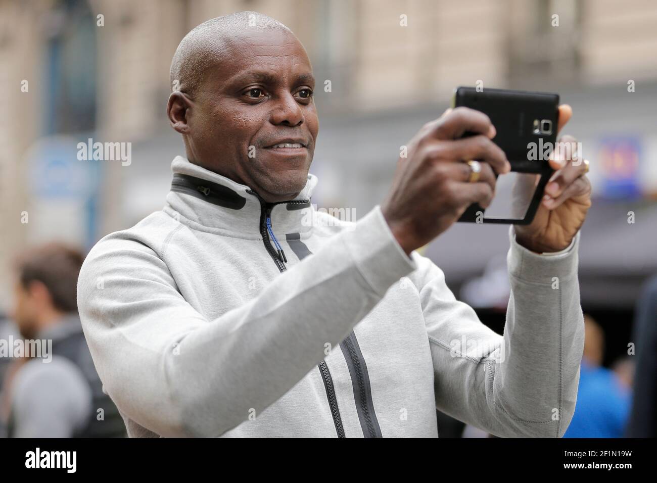 Carl lewis usa hi-res stock photography and images - Alamy
