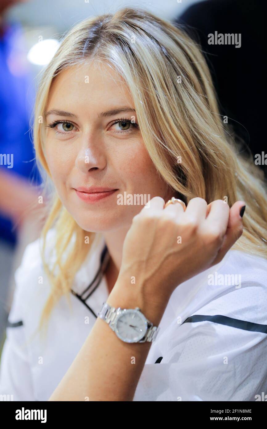 Maria sharapova tag heuer hotsell