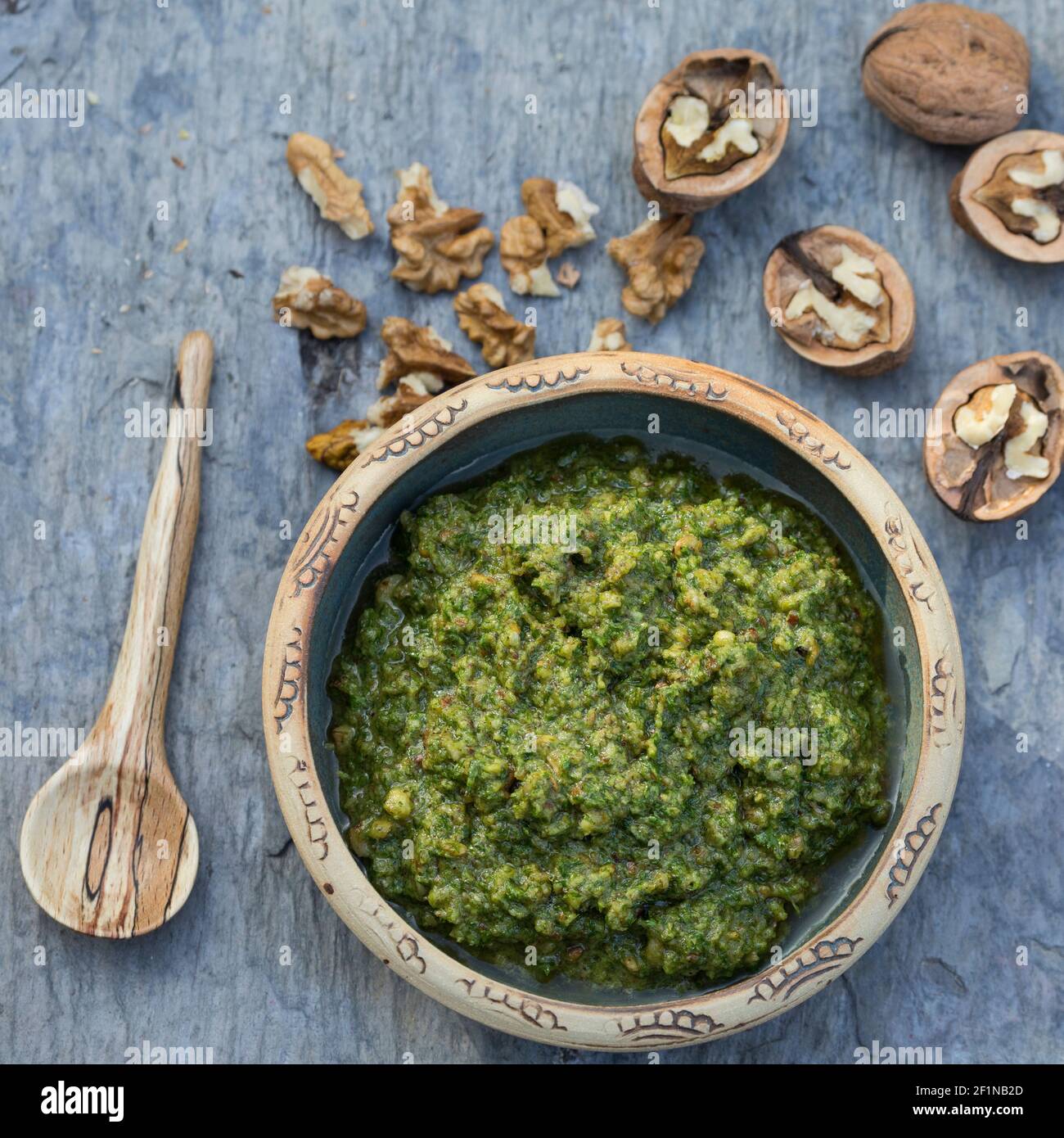 Walnuss-Pesto, Walnuss-Pesto, Walnuss-Pesto, Walnuss-Pesto, Pesto aus ...