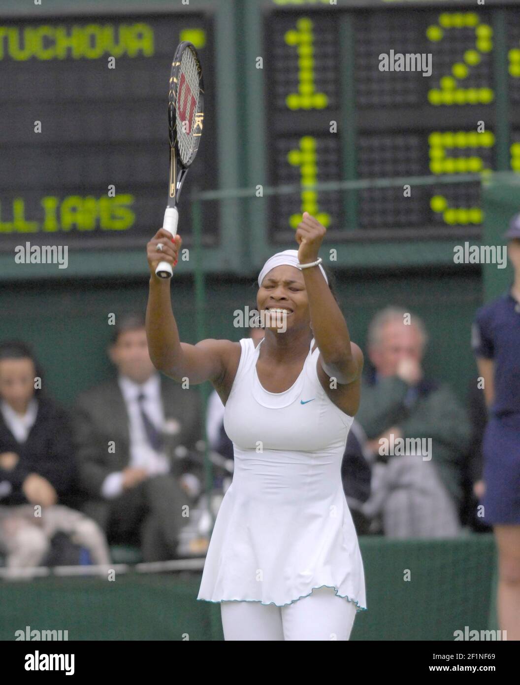 WIMBLEDON  2007 7th DAY 2/7/07. S.WILLIAMS  DURING HER MATCH WITH D.HANTUCHOVA. after winning   PICTURE DAVID ASHDOWN Stock Photo