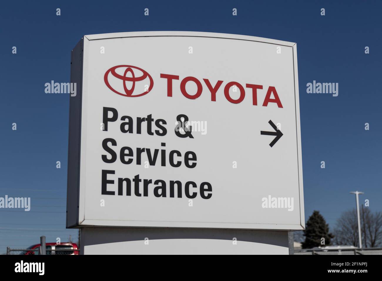 Toyota signage hires stock photography and images Alamy