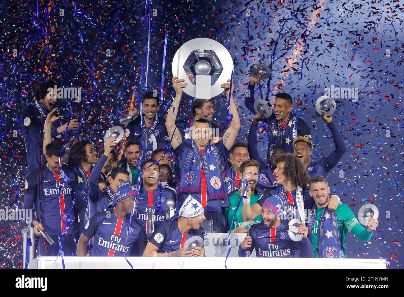 ZLATAN IBRAHIMOVIC (PSG) and team players celebrated the trophy during the  French Championship Ligue 1 football match between Paris Saint Germain and  FC Nantes on May 14, 2016 at Parc des Princes