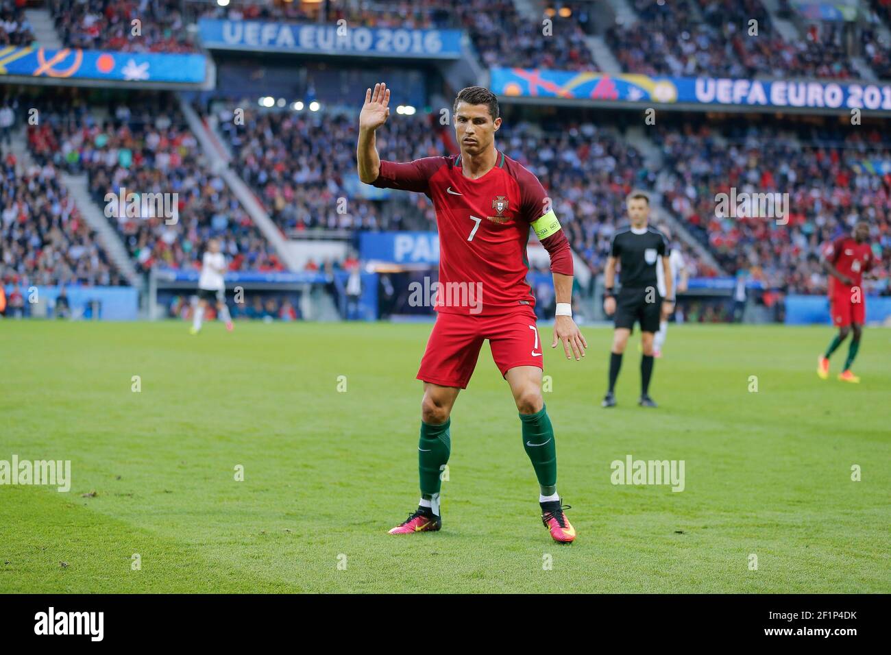 All about Cristiano Ronaldo dos Santos Aveiro — informadrid: Euro 2016: Cristiano  Ronaldo vs