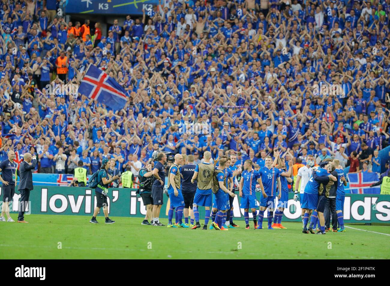 Iceland team celebrated the victory with supporters during the UEFA Euro 2016, Group F football match between Iceland and Austria on June 22, 2016 at Stade de France in Saint-Denis, France - Photo Stephane Allaman / DPPI Stock Photo
