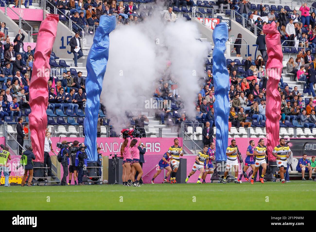 Event animation when players entranced to the gamme during the French championship Top 14 Rugby Union match between Stade Francais Paris and Stade Rochelais on October 2, 2016 at Jean Bouin stadium in Paris, France - Photo Stephane Allaman / DPPI Stock Photo