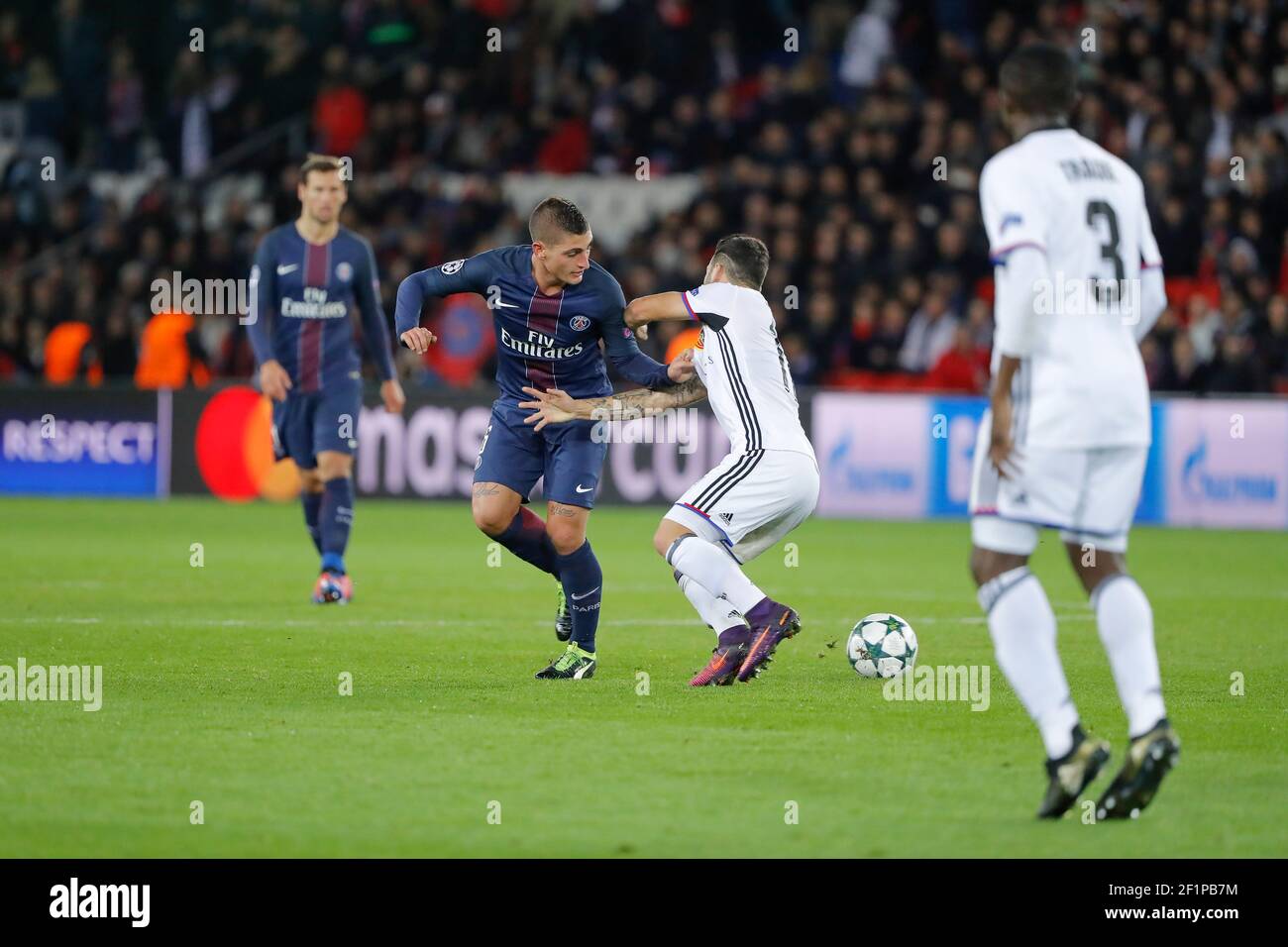 Marco Verratti (psg), Renato Steffen (Fussball-Club Basel - FC Bale) during  the UEFA Champions League, Group A, football match between Paris  Saint-Germain and FC Basel on October 19, 2016 at Parc des