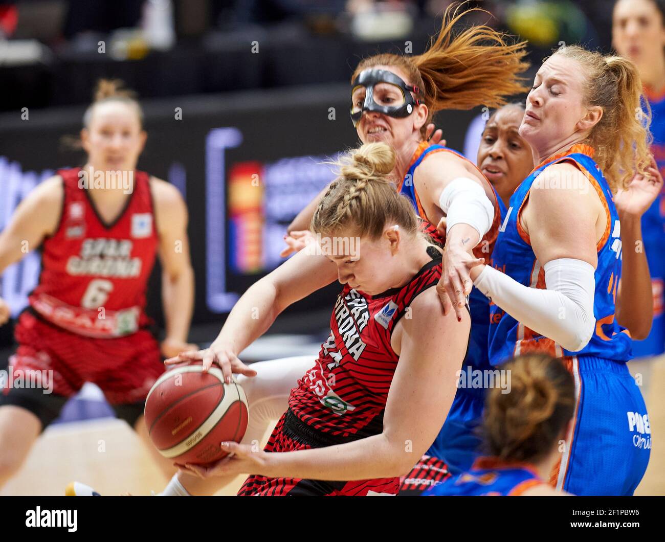 Valencia, Spain. 07th Mar, 2021. Julia Reisingerová, Laura Gil, Marie Gülich and Celeste Trahan-Davis in action during the Queen´s Cup Final 2021 match between UNI Girona and Valencia Basket at Fonteta Stadium of Valencia. (Final score: UNI Girona: 72 - Valencia Basket: 62) Credit: SOPA Images Limited/Alamy Live News Stock Photo