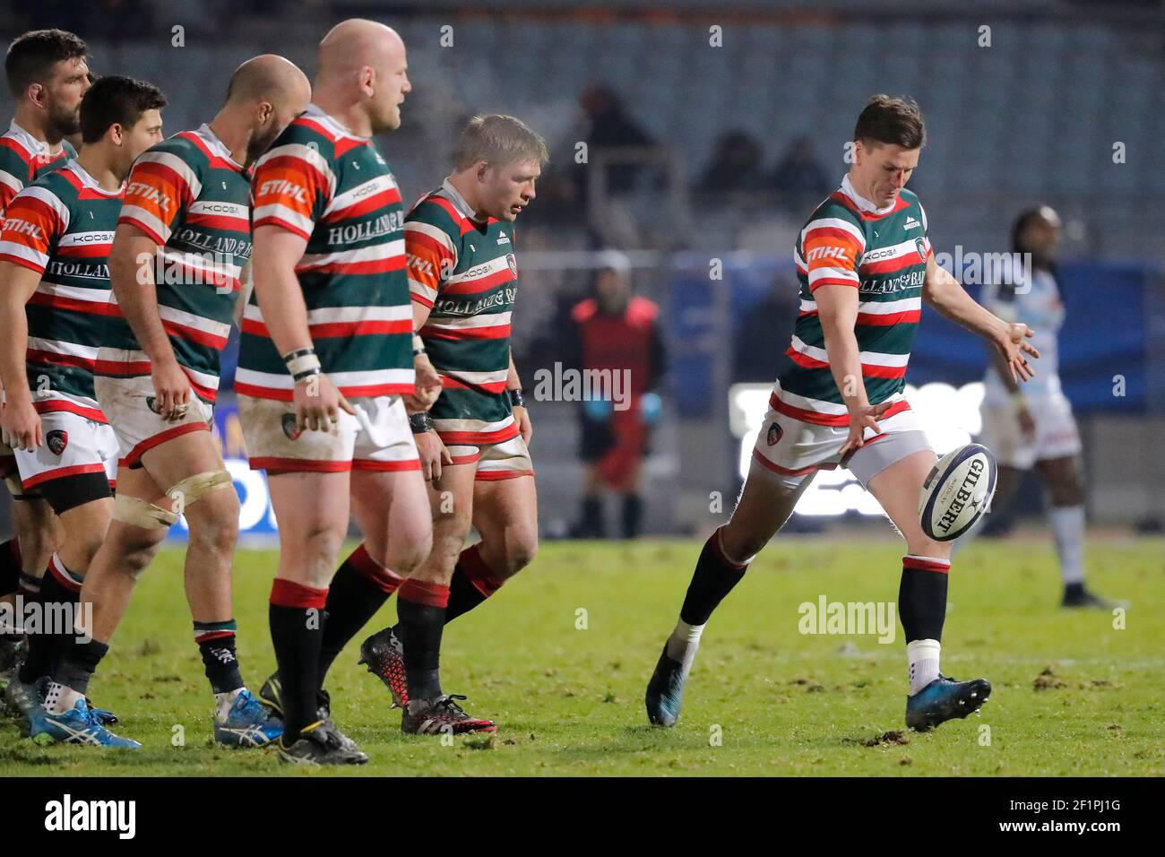Dan carter 1 hi-res stock photography and images - Alamy