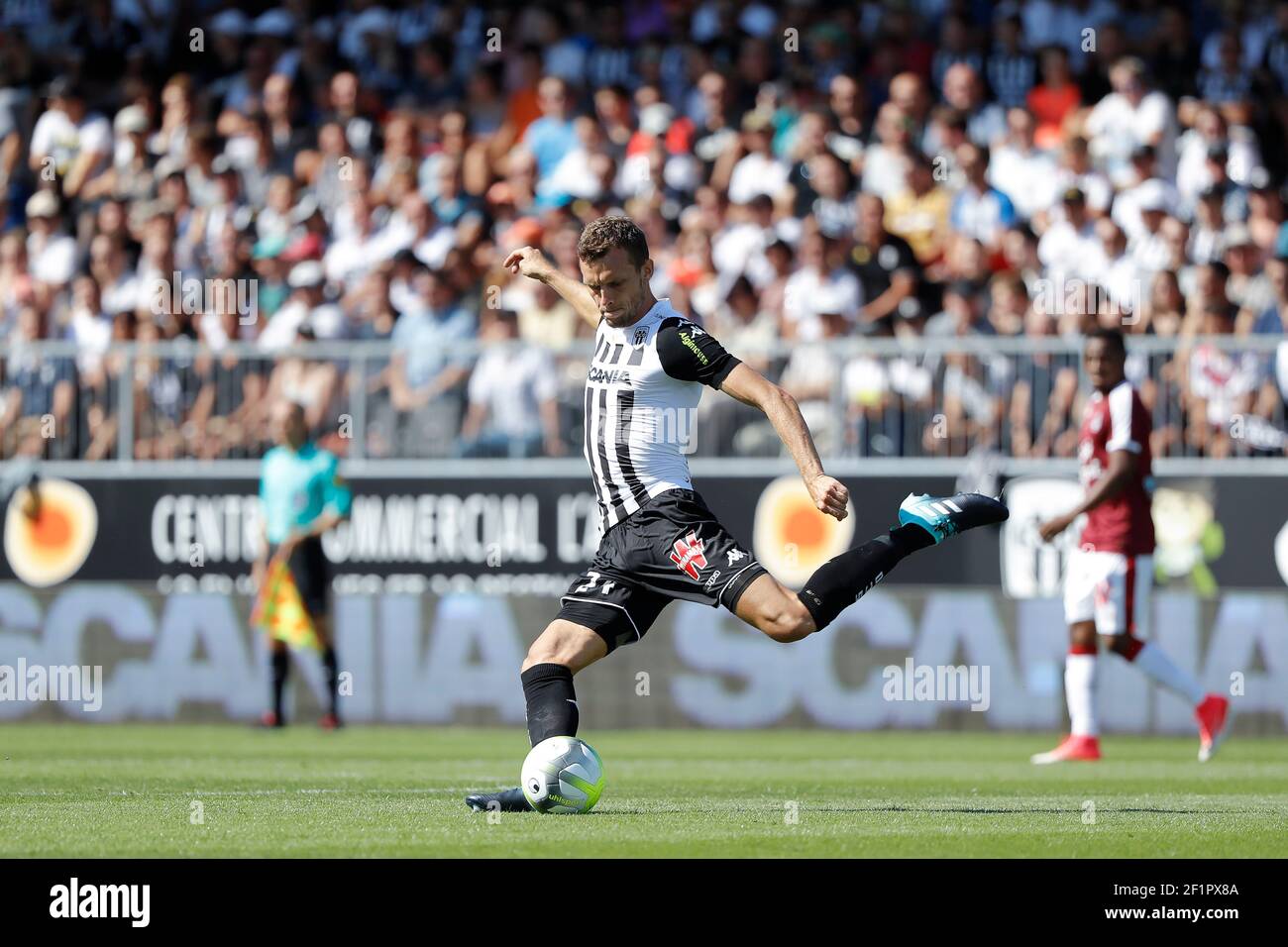 Romain THOMAS (SCO Angers) during the French championship L1 football match between SCO Angers and Bordeaux on August 6th, 2017 at Raymond-Kopa stadium, France - PHOTO Stéphane Allaman / DPPI Stock Photo