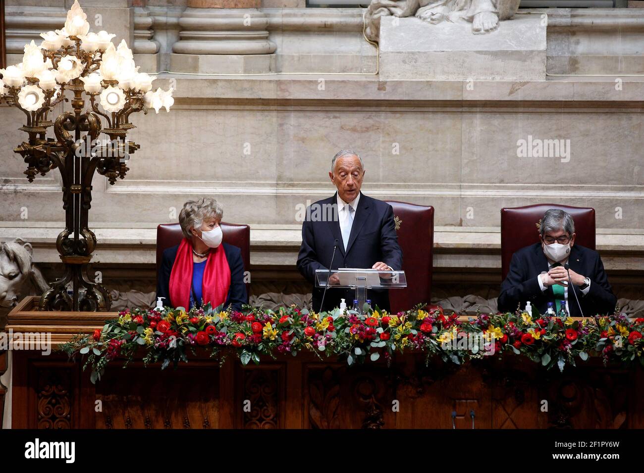 Lisbon, Portugal. 9th Mar, 2021. Re-elected Portuguese President Marcelo Rebelo de Sousa (C) delivers a speech during his second term swearing-in ceremony at the Parliament in Lisbon, Portugal, March 9, 2021. Portuguese President Marcelo Rebelo de Sousa was inaugurated on Tuesday for his second term as head of state, promising 'good use of European funds, with good management' of financial resources to help the country's post-pandemic recovery. Credit: Petro Fiuza/Xinhua/Alamy Live News Stock Photo
