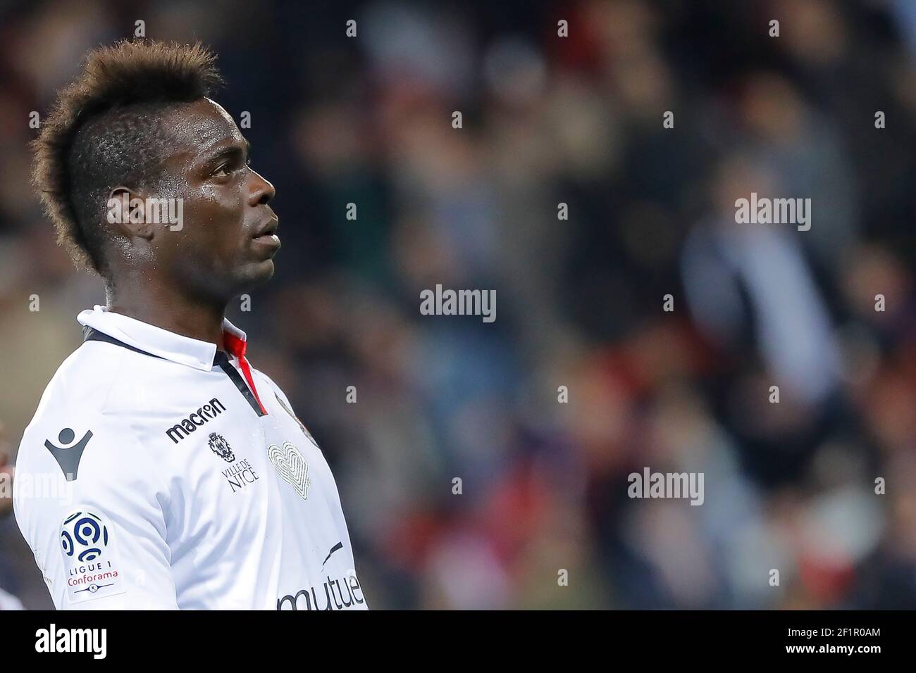 Mario Balotelli (Olympique Gymnaste Club Nice Cote d Azur - OGC Nice)  during the French Championship Ligue 1 football match between Paris  Saint-Germain and OGC Nice on October 27, 2017 at Parc