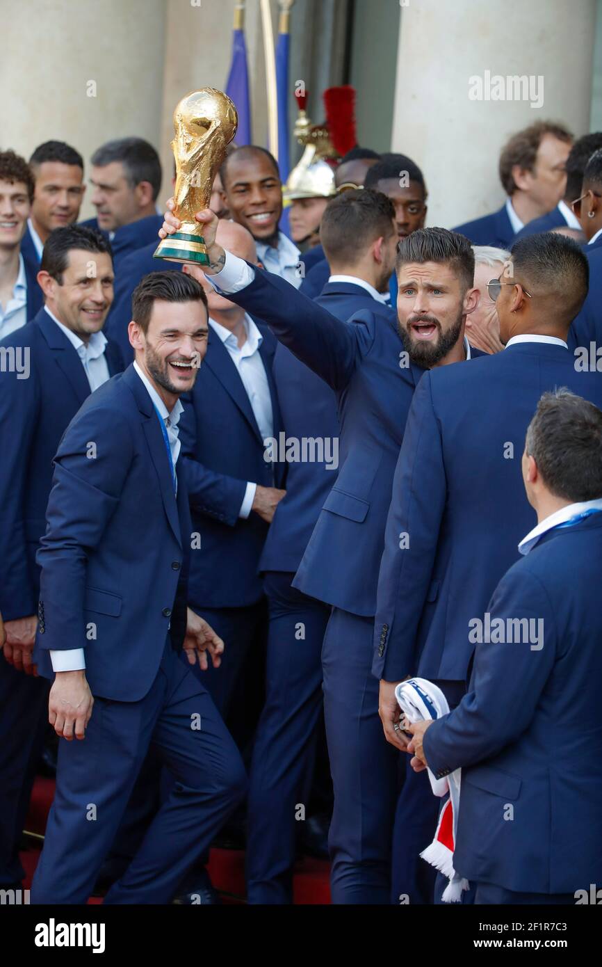 Olivier Giroud with the trophy, Hugo Lloris during the reception of the French team at Elysée after winning the 2018 FIFA World Cup Russia on July 16, 2018 in Paris, France - Photo Stephane Allaman / DPPI Stock Photo