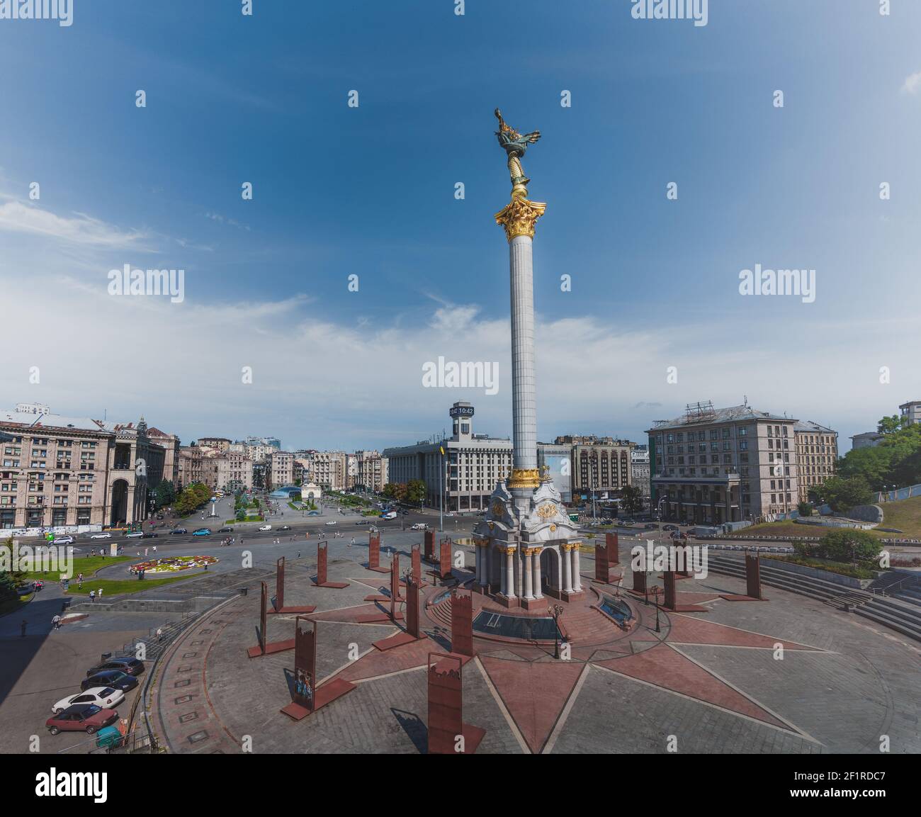 Aerial view of Independence Monument and Independence Square - Kiev, Ukraine Stock Photo