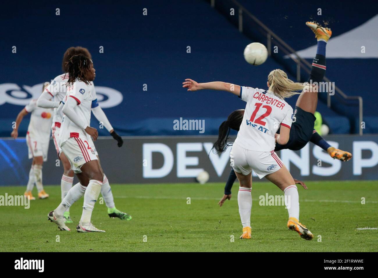 Marie-Antoinette Katoto (PSG Feminine) made a kick back to try to score,  Ellie Carpenter (Olympique Lyonnais), Kadehisha Buchanan (Olympique  Lyonnais), Wendie Renard (Olympique Lyonnais) during the Women's French  championship, D1 Arkema football