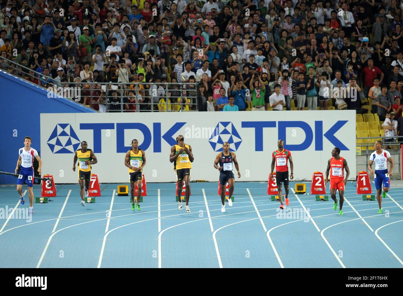 ATHLETICS - IAAF WORLD CHAMPIONSHIPS 2011 - DAEGU (KOR) - DAY 2 - 28/08/2011 - PHOTO : STEPHANE KEMPINAIRE / KMSP / DPPI - 100 M - FINALE - MEN - USAIN BOLT (JAM)DISQUALIFED FOR FALSE START - YOHAN BLAKE (JAM) - WINNER - SECOND PLACE WALTER DIX (USA) Stock Photo