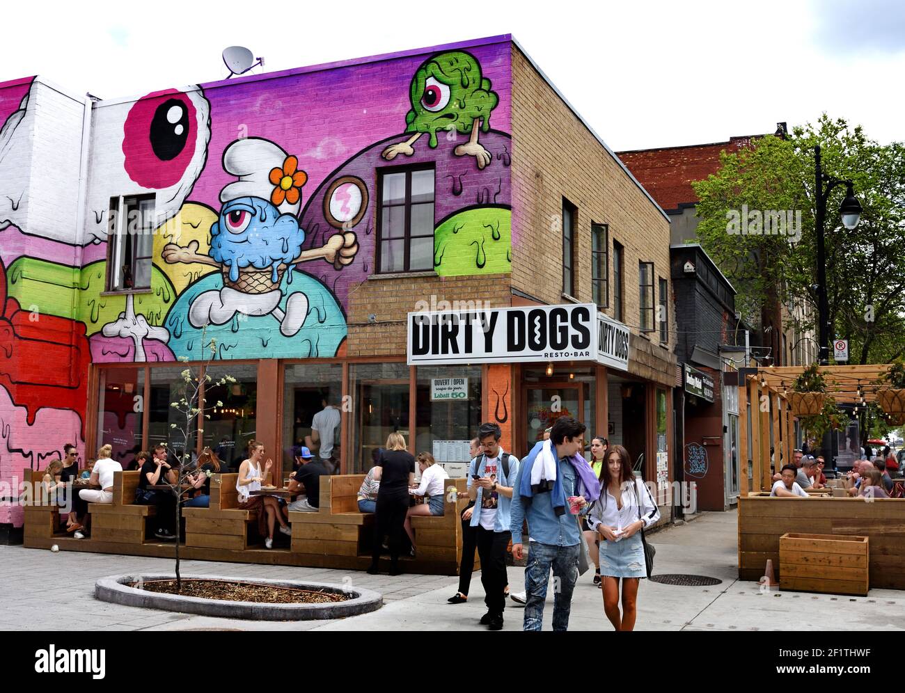 Montreal bars hires stock photography and images Alamy