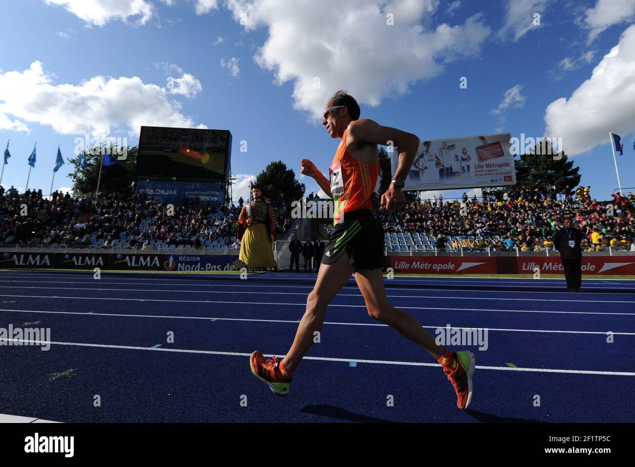 Athletics 5000 not finish hi-res stock photography and images - Page 12 -  Alamy