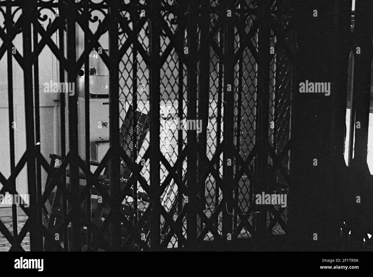 Hotel room where writer Ernest Hemingway stayed, Hotel Ambos Mundos, Cuba, 1964. From the Deena Stryker photographs collection. () Stock Photo