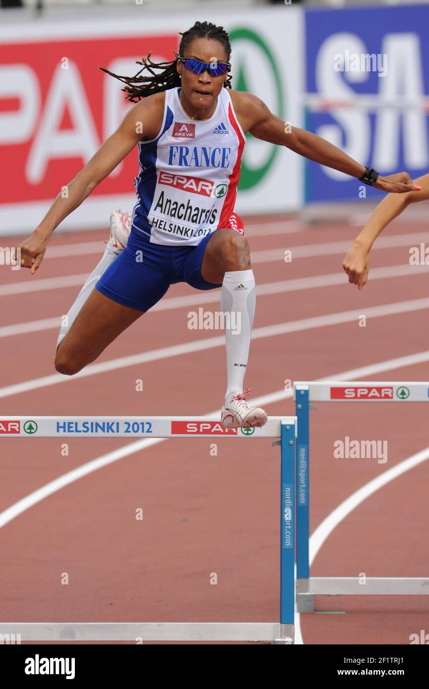 400 M Hurdles High Resolution Stock Photography and Images - Alamy