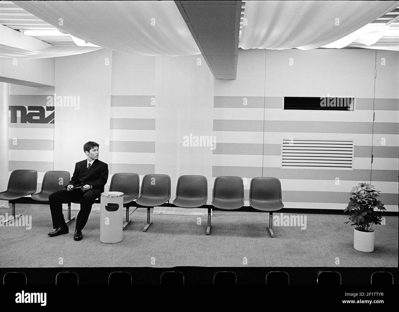 Vintage waiting room hires stock photography and images Alamy