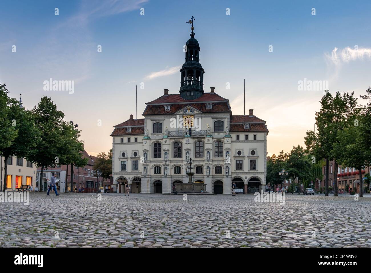 View of the historic town hall building and square in Lunenburg Stock Photo Alamy