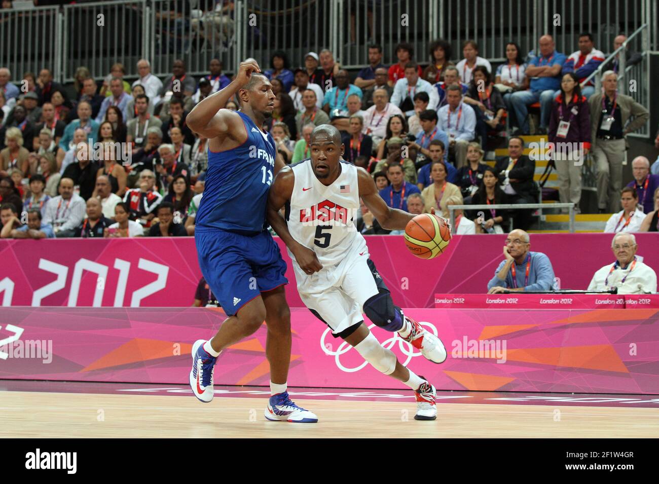 Usa vs france hires stock photography and images Alamy