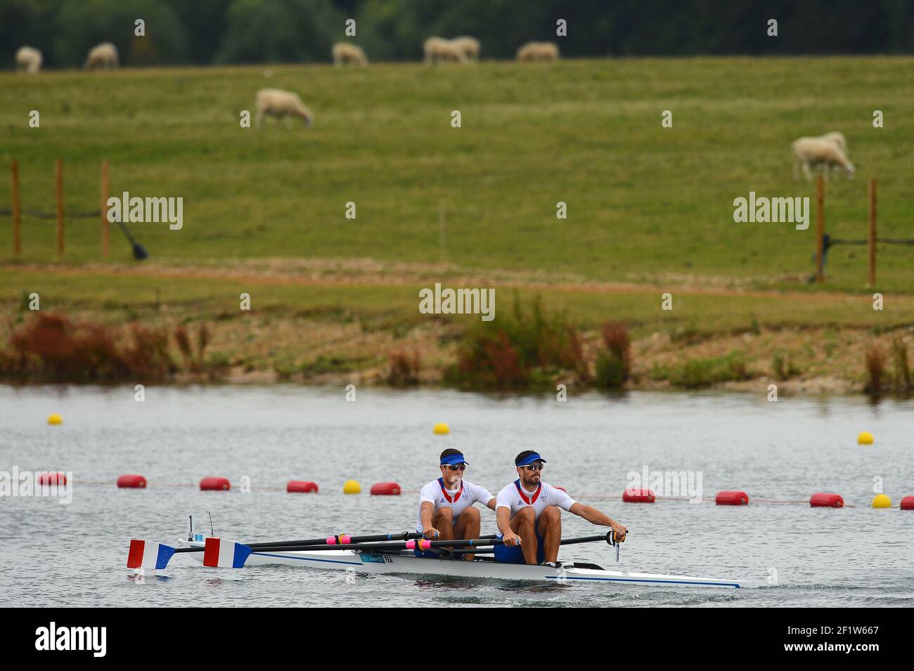 Eton dorney rowing lake hires stock photography and images Alamy