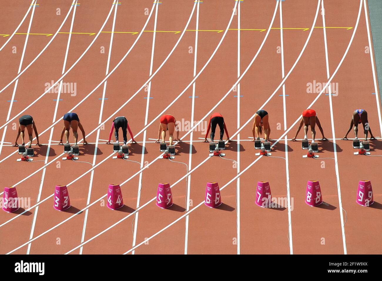 LONDON OLYMPIC GAMES 2012 - OLYMPIC STADIUM , LONDON (ENG) - 03/08/2012 - PHOTO : Tim De Waele / KMSP / DPPIATHLETICS - Illustration Illustratie / Sprint Start Track Piste / Athletisme Atletiek / Stock Photo