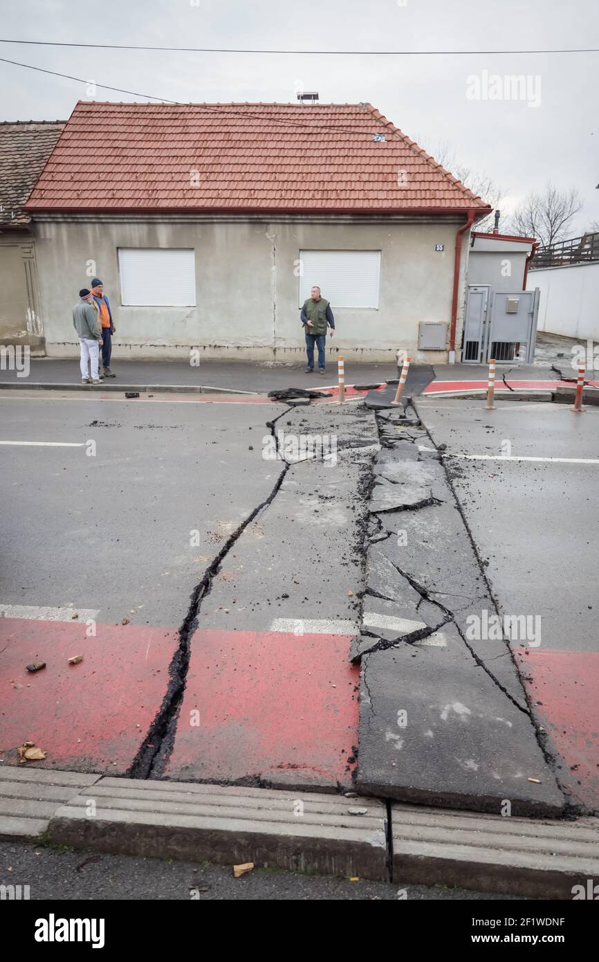 A strong earthquake hit Croatia yesterday, the epicenter of the 6.2 magnitude earthquake was 3 kilometers from Petrinja. A newly arranged street crack Stock Photo