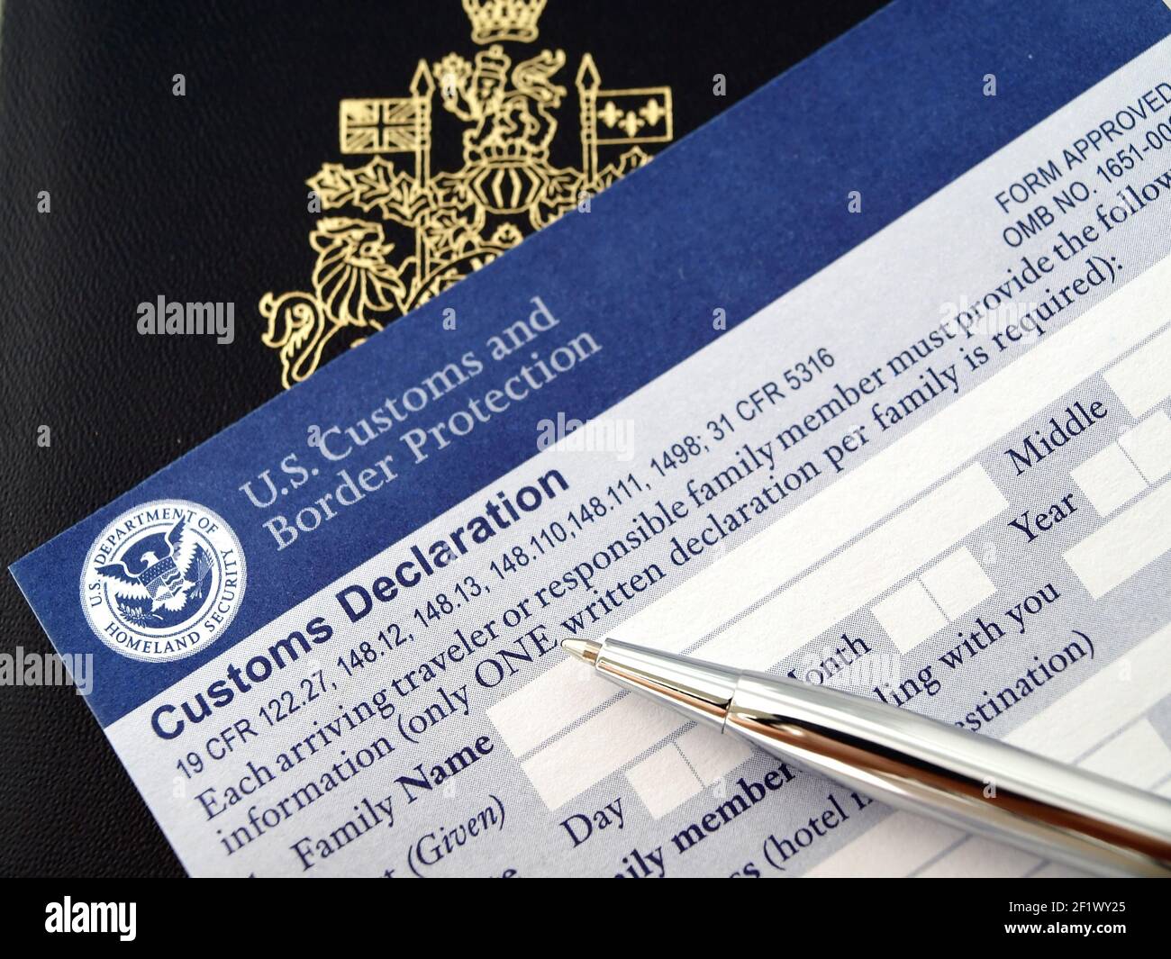 Us customs declaration hires stock photography and images Alamy