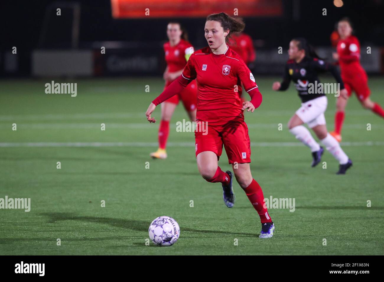 ENSCHEDE, NETHERLANDS - MARCH 9: Fenna Kalma of FC Twente during the Pure Energie Eredivisie Vrouwen match between FC Twente and Excelsior at Sportcam Stock Photo