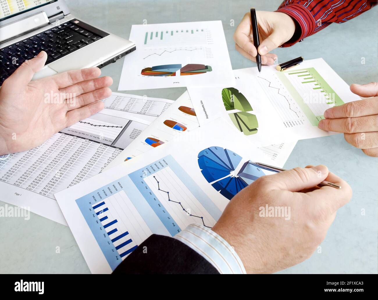 Business meeting icon hi-res stock photography and images - Alamy