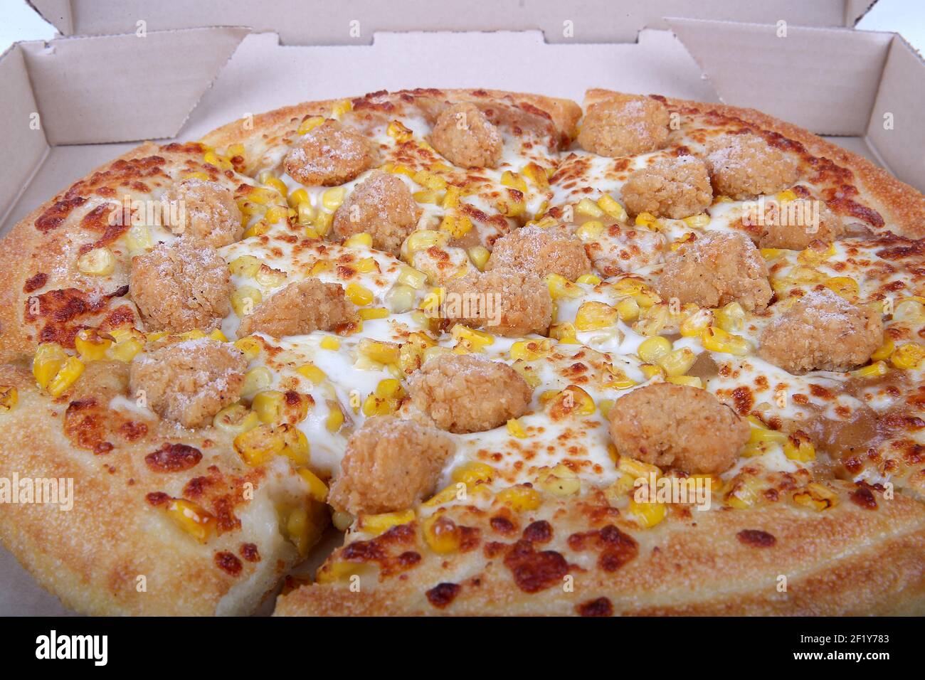 March 9 2021 Pizza Hut Just Dropped A KFC Popcorn Chicken Pizza