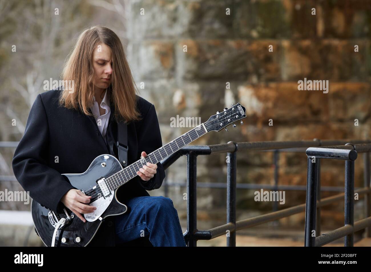 Heavy metal rock hi-res stock photography and images - Alamy
